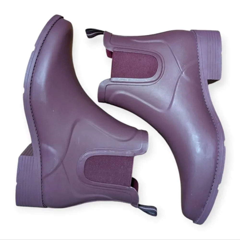 Lands End Royal Burgundy Pull On Heeled Chelsea Rain Booties 10 41.5